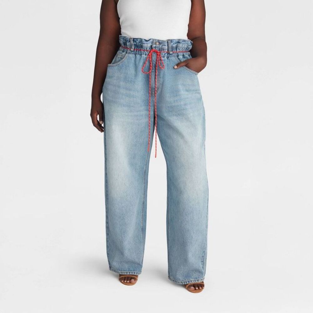 Wide Leg Paperbag Waist Denim Pants in Light Blue